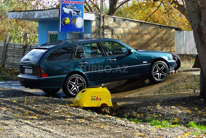 Mercedes C 220 1998, 350,000 km - 2.2 l - Ağdam