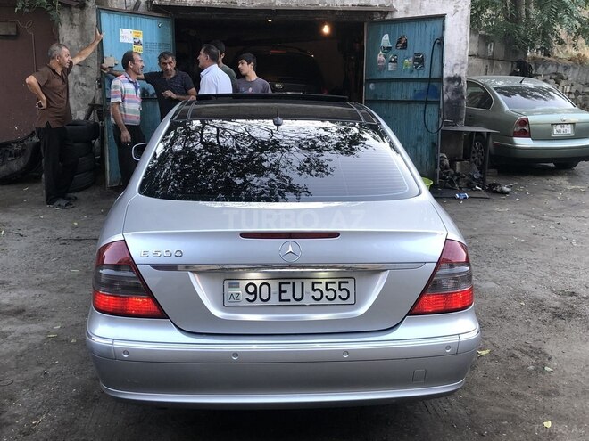 Mercedes E 500 2003, 237,000 km - 5.0 l - Bakı