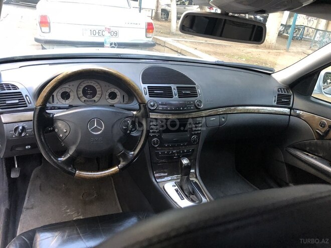 Mercedes E 500 2003, 237,000 km - 5.0 l - Bakı