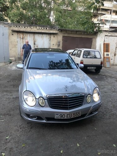 Mercedes E 500 2003, 237,000 km - 5.0 l - Bakı