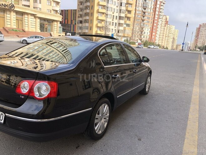 Volkswagen Passat 2010, 122,000 km - 1.8 л - Bakı