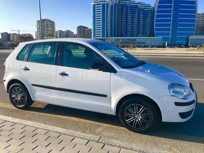Volkswagen Polo 2005, 143,500 km - 1.4 l - Bakı