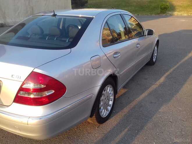 Mercedes E 220 2005, 204,121 km - 2.2 l - Bakı