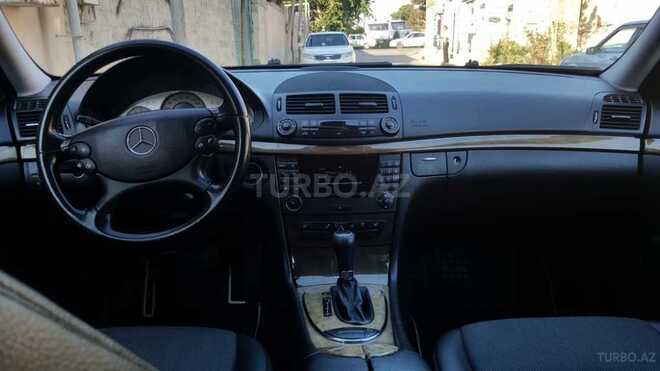 Mercedes E 220 2006, 229,100 km - 2.2 l - Bakı