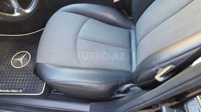 Mercedes E 220 2006, 229,100 km - 2.2 l - Bakı
