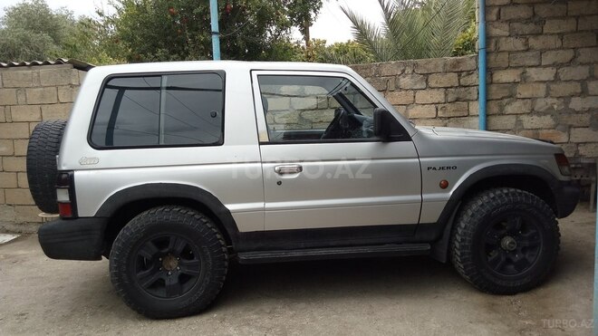 Mitsubishi Pajero 1992, 325,250 km - 2.5 l - Neftçala