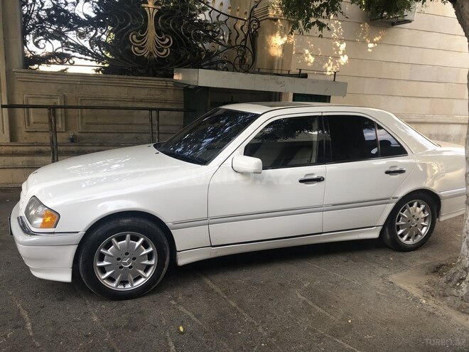 Mercedes C 230 1999, 221,443 km - 2.3 л - Bakı