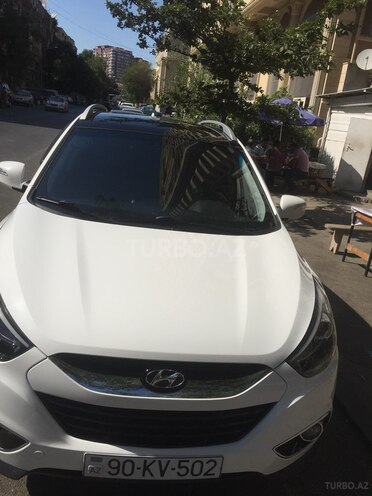 Hyundai ix35 2015, 64,000 km - 2.0 l - Bakı