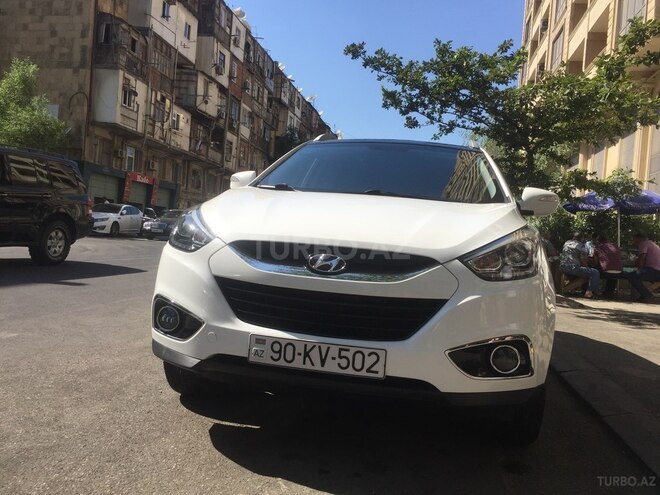 Hyundai ix35 2015, 64,000 km - 2.0 l - Bakı