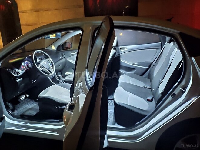 Hyundai Accent 2014, 100,000 km - 1.6 l - Bakı
