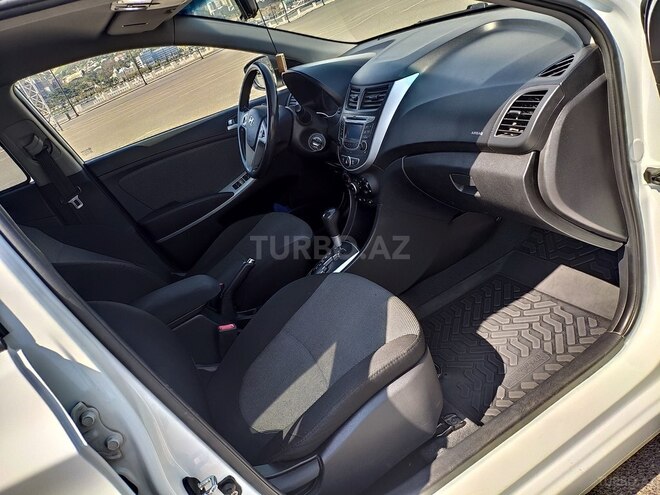 Hyundai Accent 2014, 100,000 km - 1.6 l - Bakı