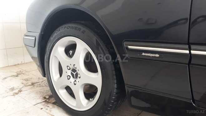Mercedes E 320 1999, 340,000 km - 3.2 л - Quba