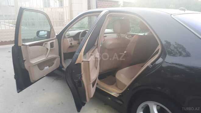 Mercedes E 320 1999, 340,000 km - 3.2 л - Quba
