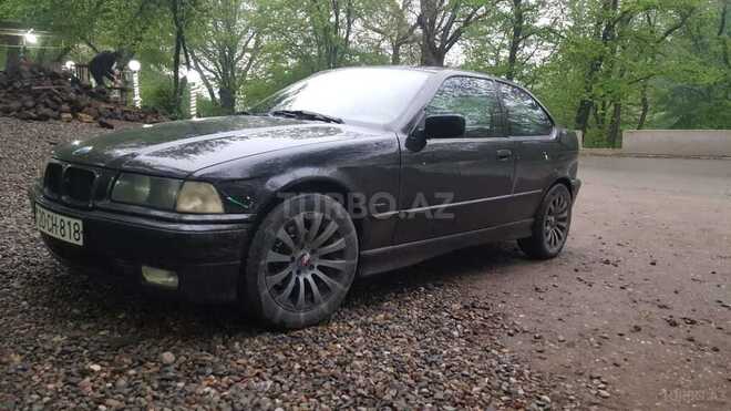 BMW 316 1998, 380,000 km - 1.6 l - Gəncə