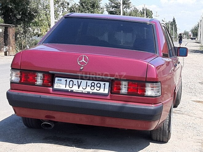 Mercedes 190 1991, 279,642 km - 2.0 л - Masallı