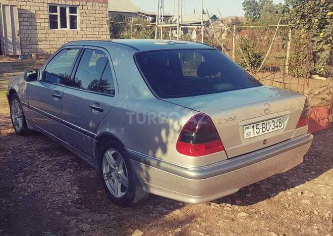 Mercedes C 200 1999, 275,500 km - 2.0 л - Cəlilabad