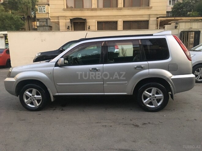 Nissan X-Trail 2003, 233,000 km - 2.0 l - Bakı