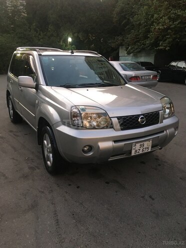 Nissan X-Trail 2003, 233,000 km - 2.0 l - Bakı