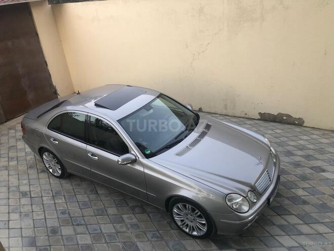 Mercedes E 240 2005, 205,189 km - 2.4 л - Bakı