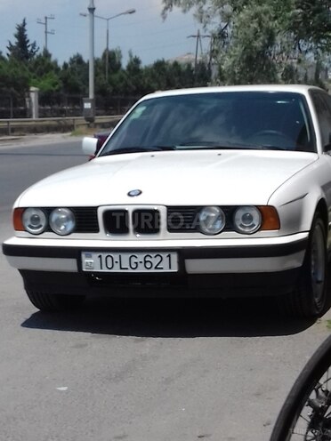BMW 520 1989, 102,000 km - 2.0 л - Bakı
