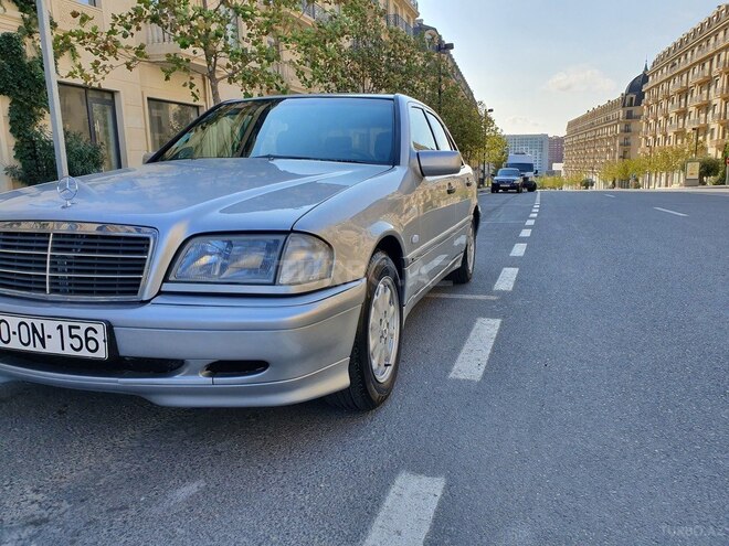 Mercedes C 200 1998, 286,140 km - 2.0 l - Bakı