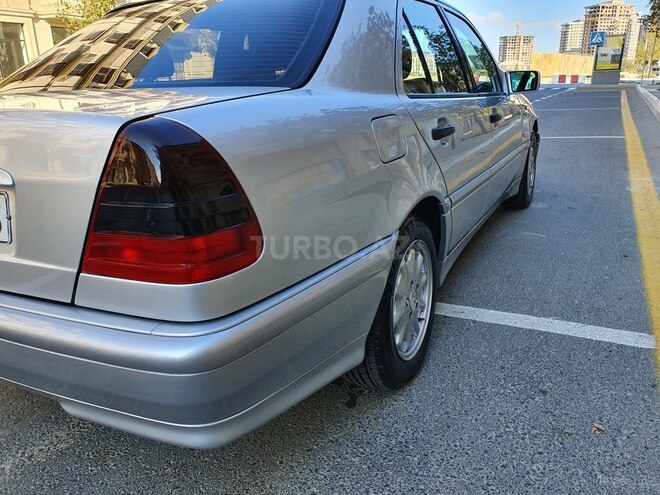 Mercedes C 200 1998, 286,140 km - 2.0 l - Bakı