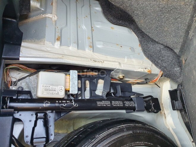 Mercedes C 200 1998, 286,140 km - 2.0 l - Bakı