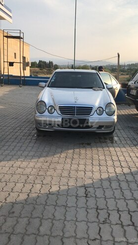 Mercedes E 200 2001, 296,245 km - 2.0 л - Gəncə