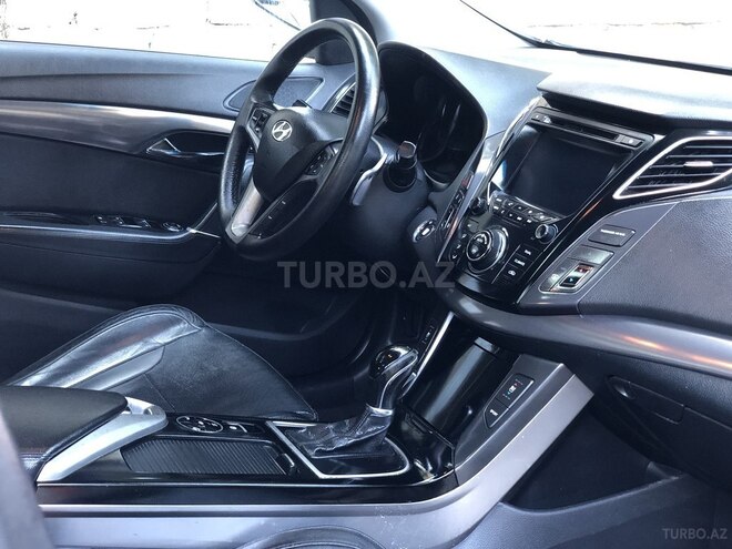 Hyundai i40 2011, 142,000 km - 2.0 l - Bakı