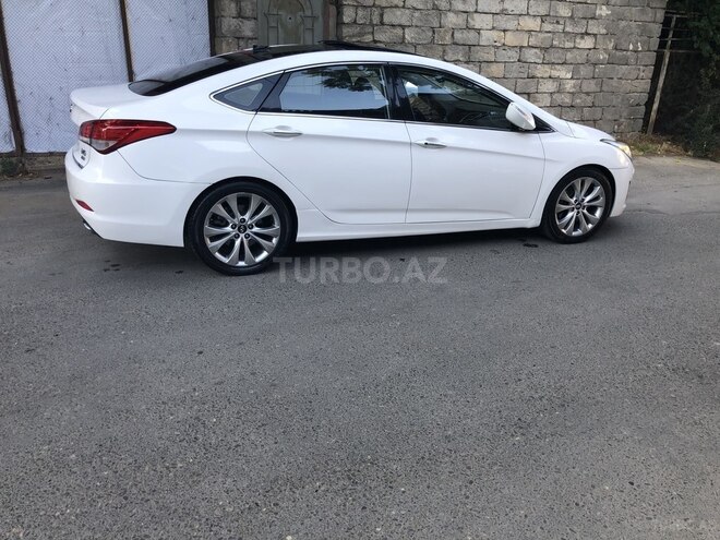 Hyundai i40 2011, 142,000 km - 2.0 l - Bakı