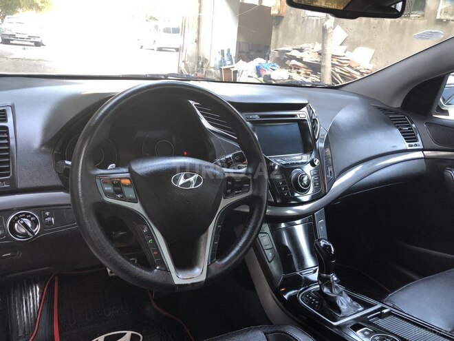 Hyundai i40 2011, 142,000 km - 2.0 l - Bakı