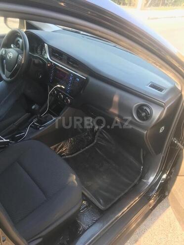 Toyota Corolla 2017, 53,000 km - 1.6 l - Bakı