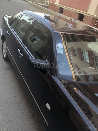 Mercedes E 240 1998, 312,400 km - 2.4 л - Bakı
