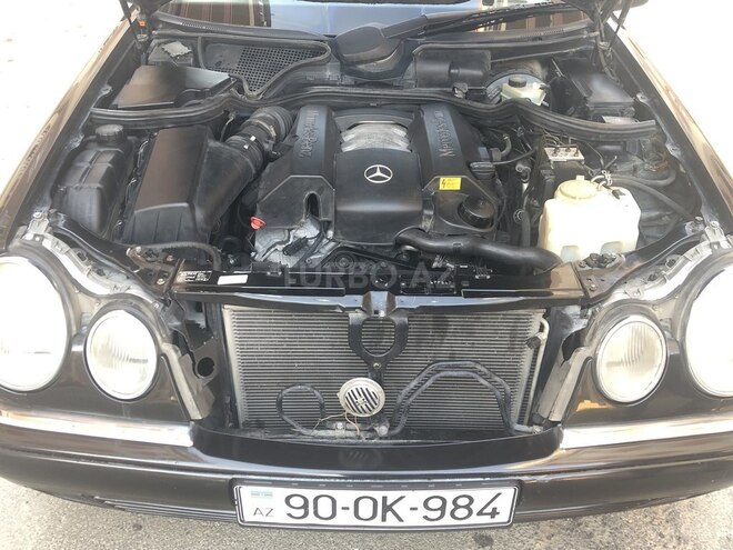 Mercedes E 240 1998, 312,400 km - 2.4 л - Bakı