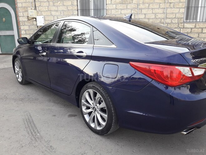 Hyundai Sonata 2010, 65,356 km - 2.4 l - Samux