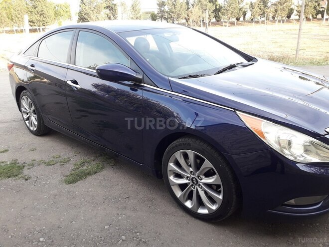 Hyundai Sonata 2010, 65,356 km - 2.4 l - Samux