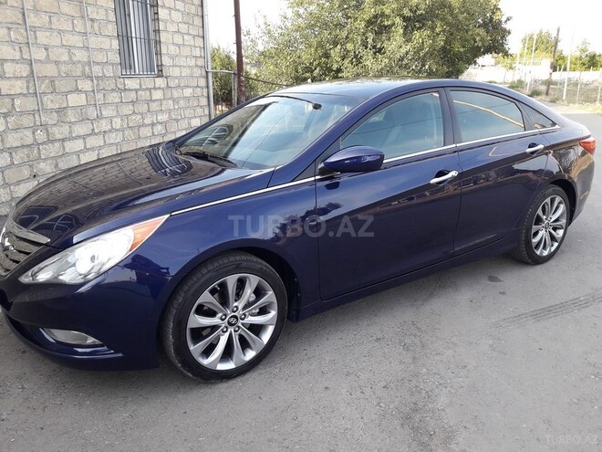 Hyundai Sonata 2010, 65,356 km - 2.4 l - Samux