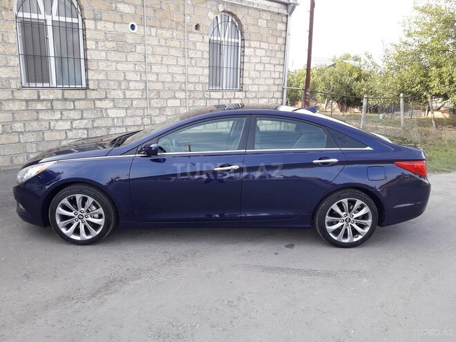 Hyundai Sonata 2010, 65,356 km - 2.4 l - Samux