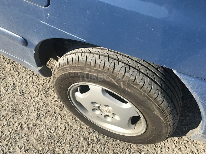 Mercedes Vito 2001, 258,020 km - 2.2 l - Sumqayıt