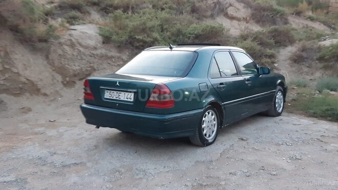 Mercedes C 200 1995, 213,000 km - 2.0 л - Bakı