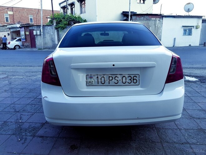 Daewoo Gentra 2013, 270,000 km - 1.5 l - Bakı