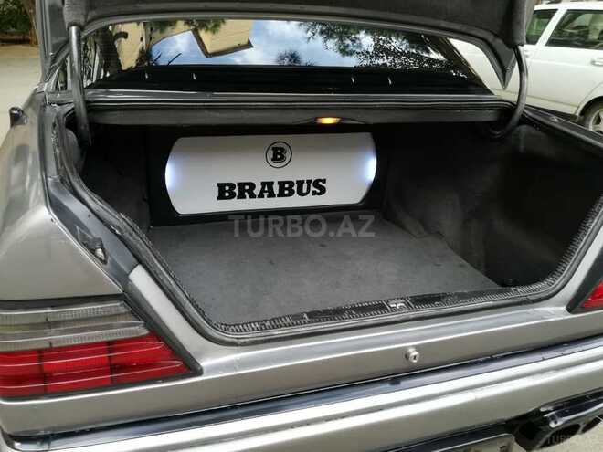 Mercedes E 280 1995, 400,000 km - 2.8 l - Bakı