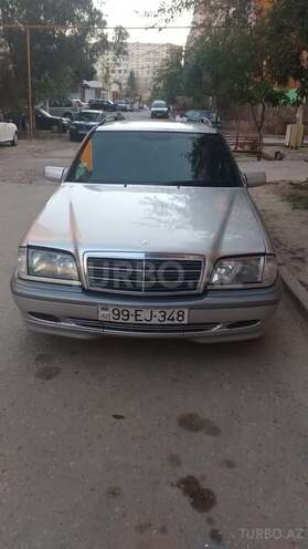 Mercedes C 220 2000, 385,000 km - 2.2 l - Bakı