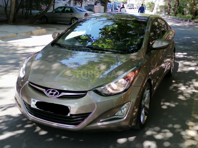 Hyundai Elantra 2015, 74,000 km - 1.8 л - Bakı