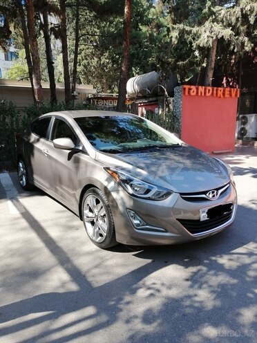 Hyundai Elantra 2015, 74,000 km - 1.8 л - Bakı
