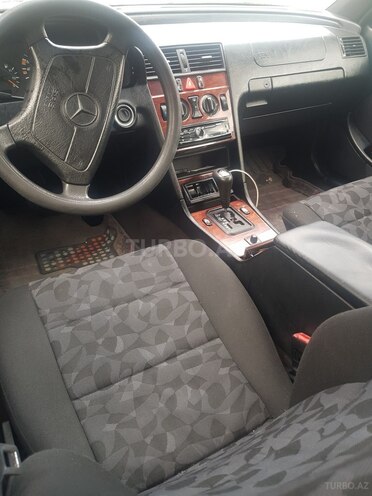 Mercedes C 180 1997, 341,880 km - 1.8 л - Masallı