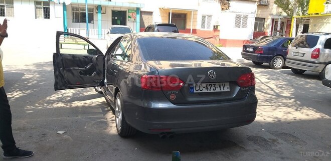 Volkswagen Jetta 2011, 130,000 km - 2.5 л - Bakı