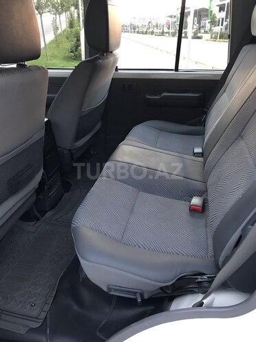 Toyota Land Cruiser 2011, 250,000 km - 4.2 l - Bakı