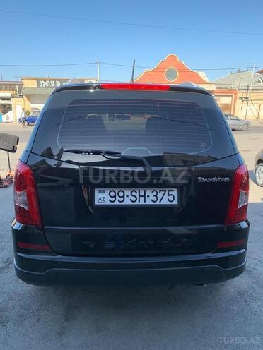 Ssang Yong Rexton 2012, 70,500 km - 3.2 l - Bakı