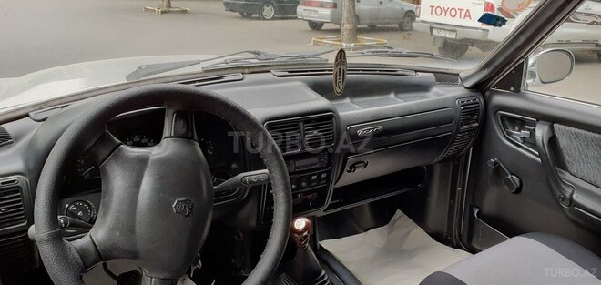 GAZ 3110 2003, 254,000 km - 2.3 л - Quba